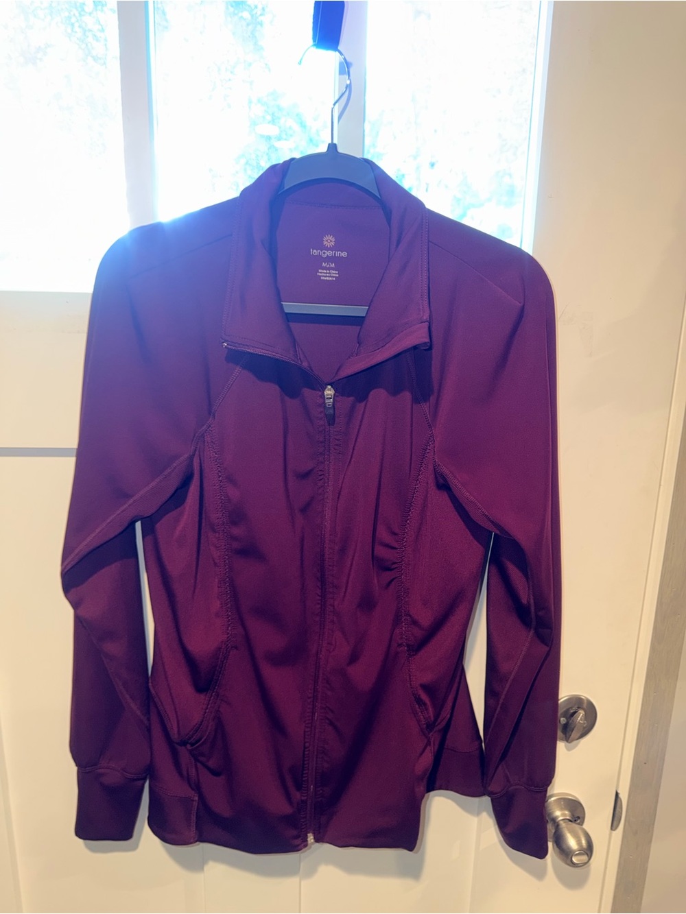 Tangerine Women's Full-Zip Active Jacket in Burgandy